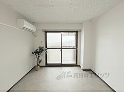 京都地下鉄東西線 御陵駅 徒歩1分の賃貸マンション 4階1Kのリビング/ダイニング