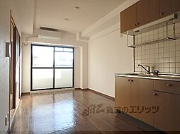 京都市営烏丸線 竹田駅 徒歩4分の賃貸マンション 2階2DKのリビング/ダイニング