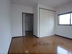 ラメール深草 23 2階1Kのリビング/ダイニング