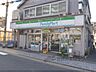 周辺：ファミリーマート　桃山御香宮前店まで550メートル