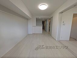 JR奈良線 木幡駅 徒歩1分の賃貸アパート 1階1LDKのリビング/ダイニング