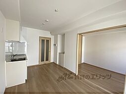 プリシード桃山御陵レジデンス 301 3階1LDKのリビング/ダイニング