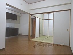 北前田マンション 3階2LDKのリビング/ダイニング