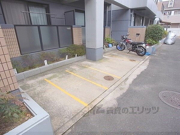 画像24:駐輪場