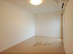 JR山陰本線 円町駅 徒歩7分の賃貸マンション 3階1Kのリビング/ダイニング