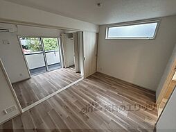 JR山陰本線 丹波口駅 徒歩8分の賃貸アパート 2階1LDKのリビング/ダイニング