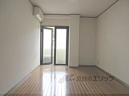 シェルブリュー太秦 2階1Kのリビング/ダイニング