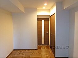 京都市営烏丸線 五条駅 徒歩9分の賃貸マンション 1階1Kのリビング/ダイニング