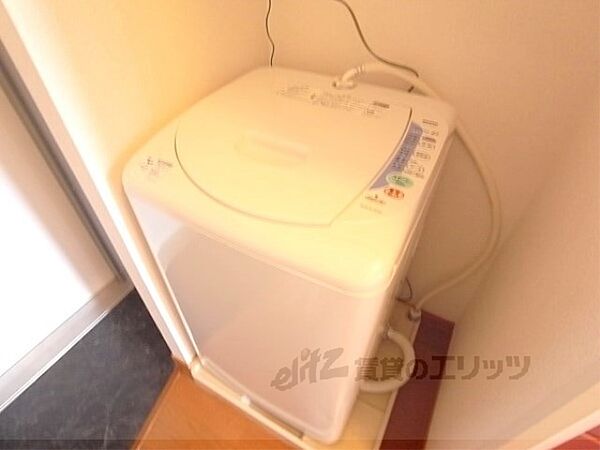 画像16:洗濯機