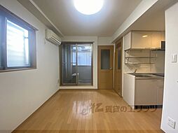 フィクトワール東山 2階1DKのリビング/ダイニング