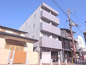 京都府京都市上京区一条通七本松西入滝ケ鼻町（賃貸マンション1K・2階・18.98㎡） その1