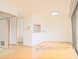 紫野門前町アーバンライフ 302 3階3LDKのリビング/ダイニング