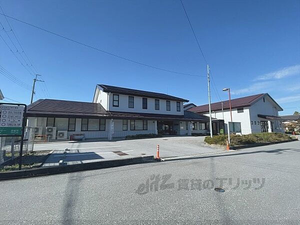 画像12:彦根市　高宮出張所まで2300メートル