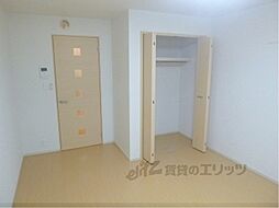 ボヌールアヴニールIII 104 1階1Kのリビング/ダイニング