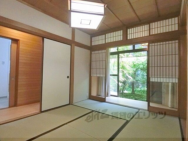 寝室