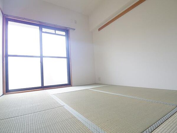 画像18:きれいな和室です