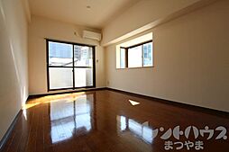 ヴィラサウス持田 201 2階1Kのリビング/ダイニング