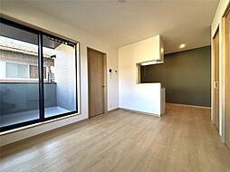 カポラボーロ 203 2階1LDKのリビング/ダイニング