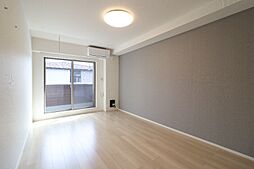 ラピス A 1階1Kのリビング/ダイニング