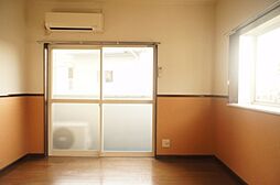 メゾン御幸 2階1Kのリビング/ダイニング