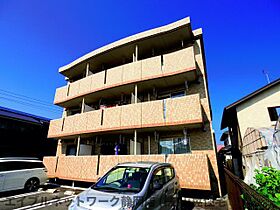 静岡県静岡市葵区上土2丁目（賃貸マンション1R・3階・31.80㎡） その1