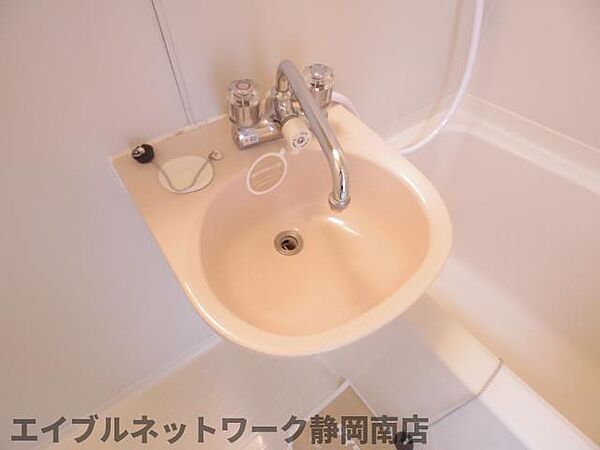 画像14:洗面スペース