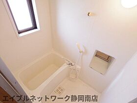 静岡県静岡市駿河区登呂1丁目（賃貸マンション3LDK・4階・62.13㎡） その4