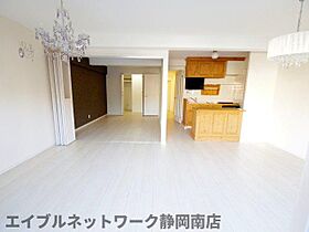 静岡県静岡市駿河区小黒1丁目（賃貸マンション1LDK・2階・56.19㎡） その4