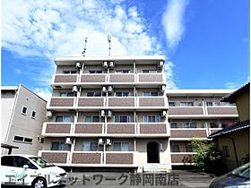 静岡県藤枝市田沼4丁目（賃貸マンション1K・3階・30.71㎡） その1