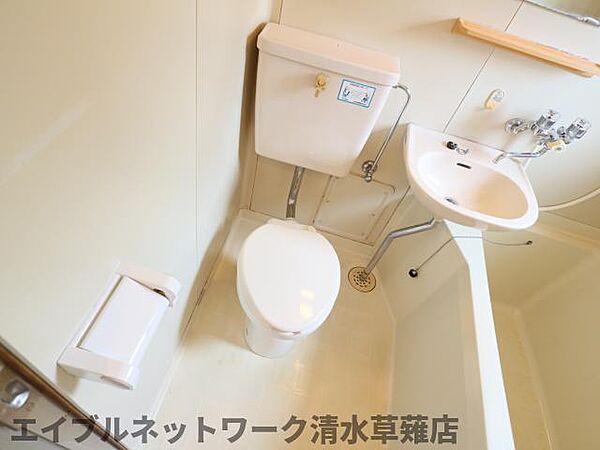 画像6:コンパクトで使いやすいトイレです