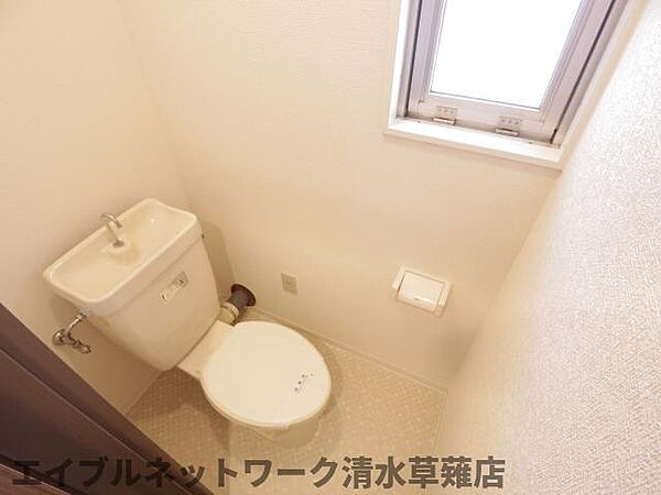 画像8:シンプルで使いやすいトイレです