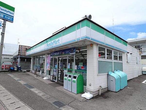 画像6:【コンビニエンスストア】ファミリーマート 静岡瀬名川店まで420ｍ