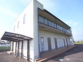 奈良県天理市三昧田町（賃貸マンション1K・2階・25.50㎡） その1