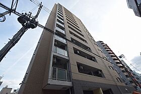 大阪府大阪市西区立売堀１丁目5番13号（賃貸マンション1R・12階・25.46㎡） その1