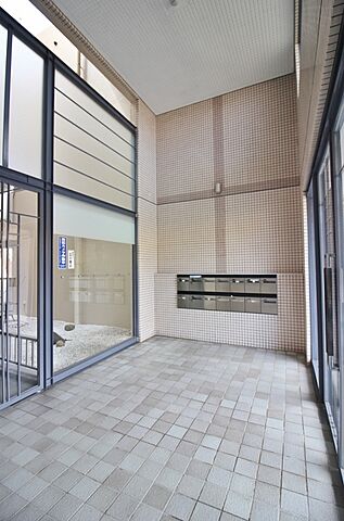 エントランス グリーンパーク早稲田IIリバースクエア 3階/306