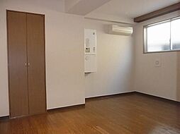 ダイヤモンドレジデンス中央 206 2階ワンルームのリビング/ダイニング