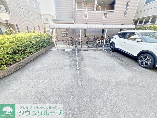 7 / 11