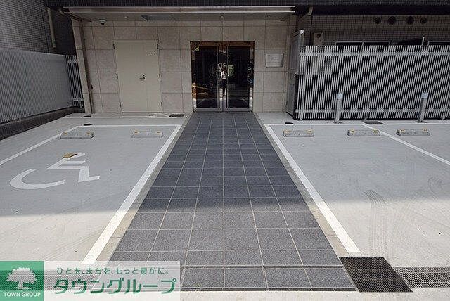 エントランス