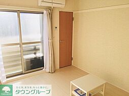 埼玉高速鉄道 川口元郷駅 徒歩14分の賃貸アパート 1階1Kのリビング/ダイニング