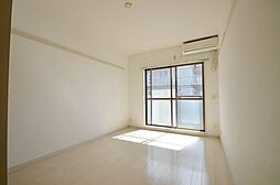 JR埼京線 南与野駅 バス8分 下大久保下車 徒歩5分の賃貸マンション 3階1Kのリビング/ダイニング