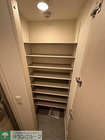 収納