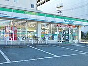 ファミリーマート河辺駅北口店 徒歩6分。 450m