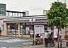 周辺：セブンイレブン福生駅東店 435m