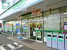 周辺：ファミリーマート浦安海楽店 徒歩9分。コンビニ 690m