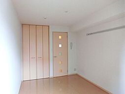 Ｗｅｓｔ　Ｆｉｖｅ−ｓ 102 1階1Kのリビング/ダイニング