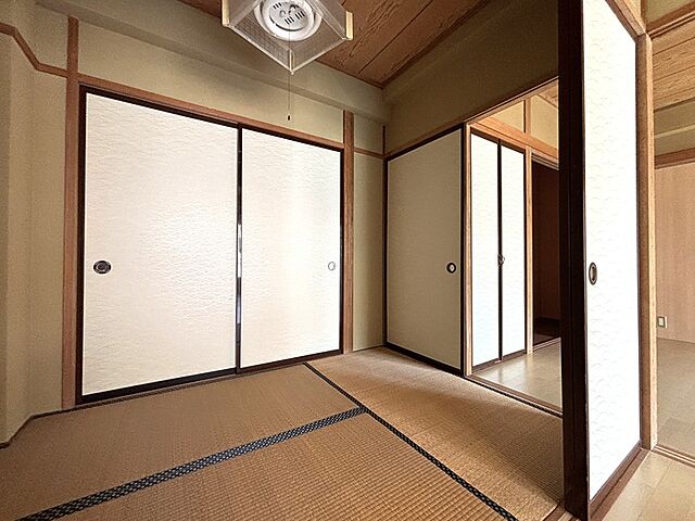 寝室