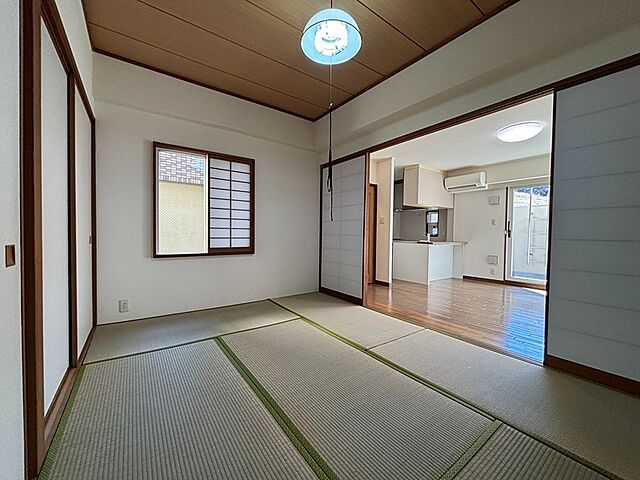 寝室