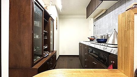 【キッチン】別角度からのお写真となります。
