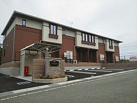 メゾンドリーヴ  ｜ 兵庫県たつの市揖西町土師４丁目（賃貸アパート1LDK・1階・45.89㎡） その1