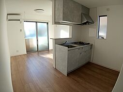 カルプ 101 1階1LDKのリビング/ダイニング